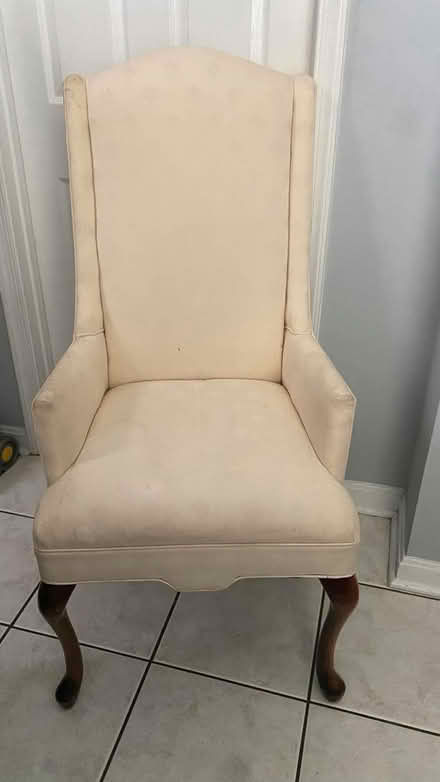Photo of free Vintage Chair (Alexandria , VA) #1