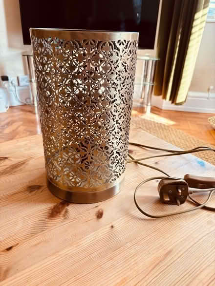 Photo of free Lamp (Oxton CH43) #1