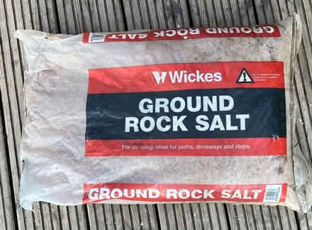 Photo of free Rock Salt for drives & paths (Streatley RG8) #1