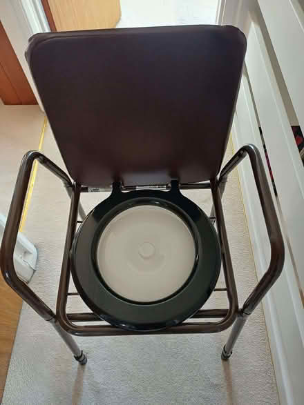 Photo of free Almost new commode (Uxbridge UB8) #2