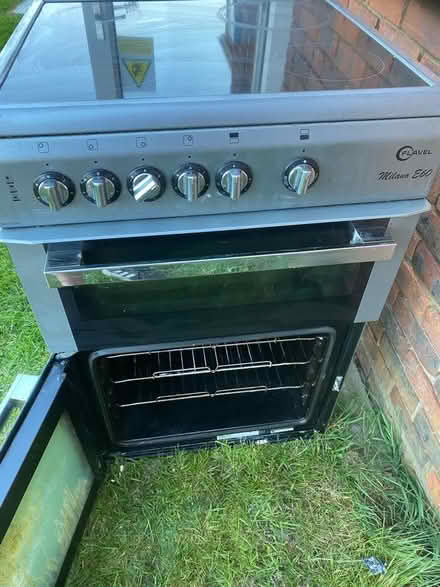 Photo of free Electric cooker (Top Amersham HP6) #2