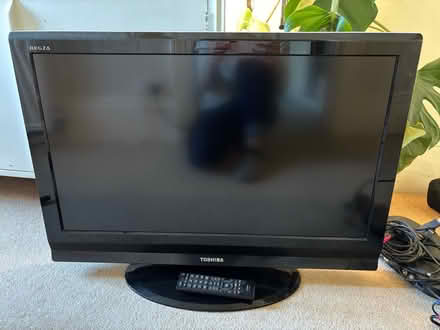 Photo of free Toshiba TV and remote control (Little Kingshill HP16) #1
