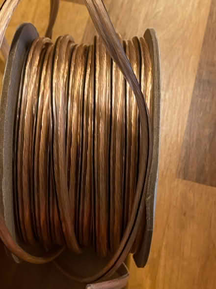 Photo of free Amazon basics speaker cable (Clapton E5) #2