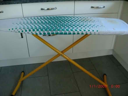 Photo of free Ironing Board (Bilton HG1) #1