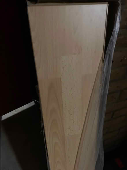 Photo of free Spare laminate flooring (6 pieces) (E1W) #1