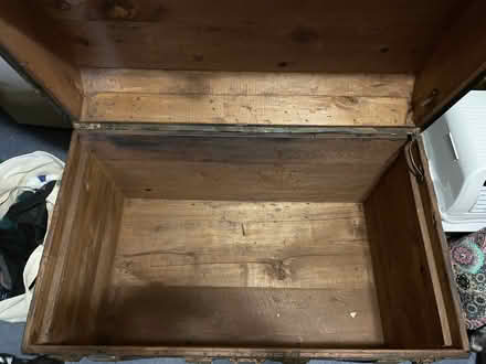Photo of free large wooden chest (Odenton, Chapelgate area) #2
