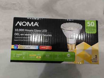 Photo of free Light bulb 💡 (Village PKY/Highway 7) #1
