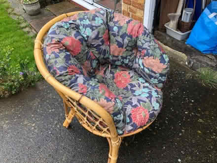 Photo of free Small chair (East Rainham ME8) #1