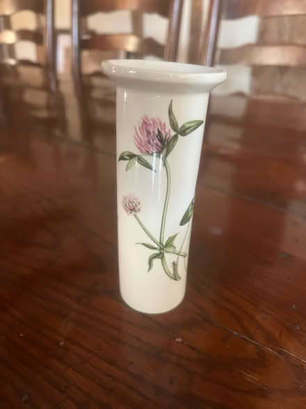 Photo of free Flower vase (Brentwood CM13) #1