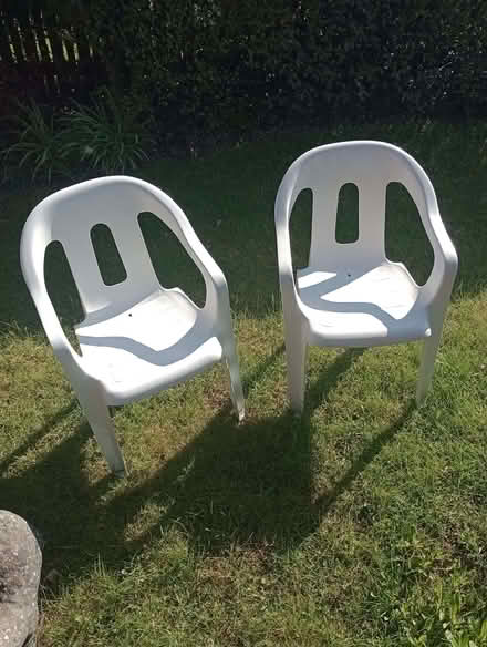 Photo of free Child-size garden chairs (Hillside Avenue NG3) #1