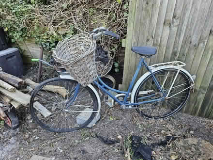 Photo of free Dutch bike, needs Repair (Mitcham CR4) #3
