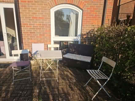 Photo of free Patio set (Sandford-on-Thames OX4) #1