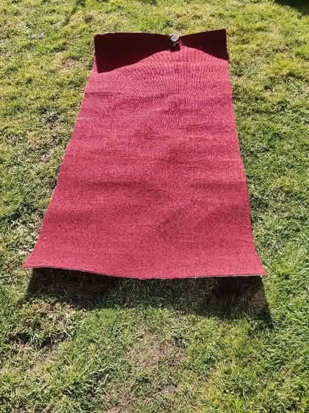 Photo of free Carpet offcut (Burghfield Common RG7) #1