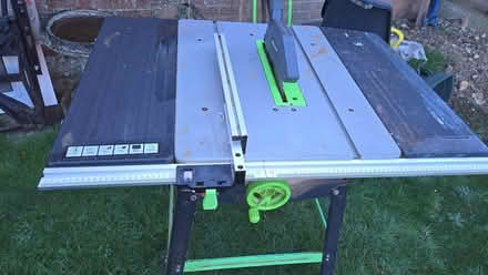 Photo of free Evolution Saw Table (Basingstoke RG22) #1