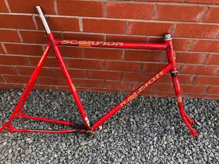 Photo of free Old Raleigh Steel Frame (Chirk Bank) #1