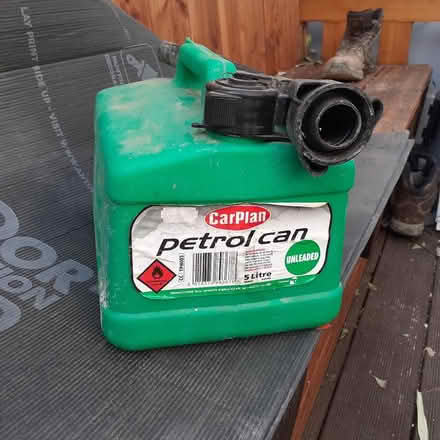 Photo of free 5 litre petrol can (Becontree RM8) #1