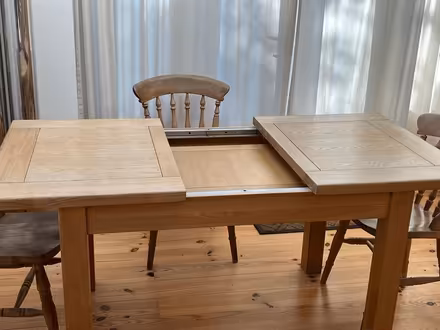 Photo of free Oak single leaf table (West Hampstead NW6) #2