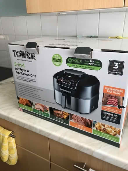 Photo of free Air Fryer with Crisp Grill (Buckland TQ12) #3