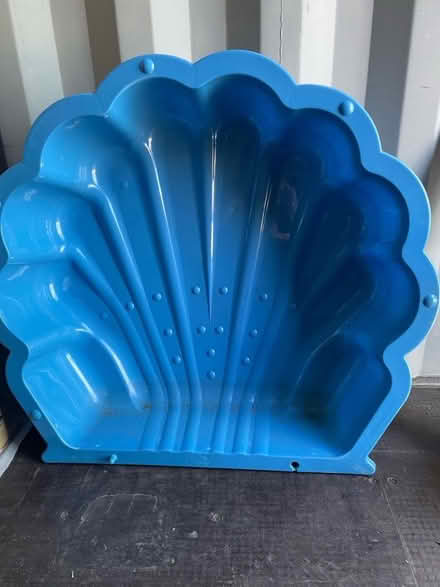 Photo of free Seashell paddling pool (Stretham CB6) #1
