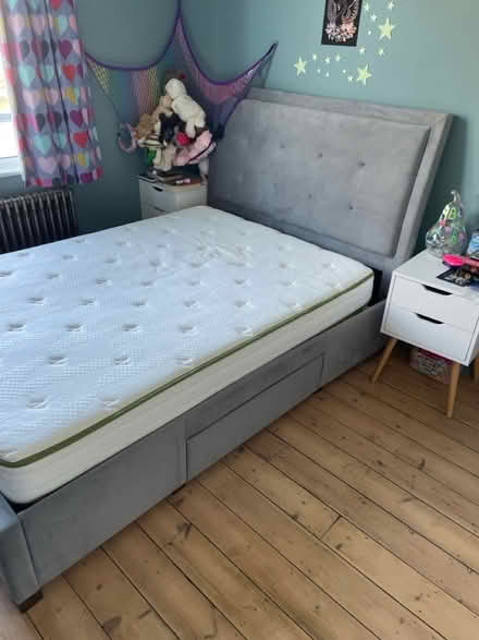 Photo of free Double bed with mattress (Croydon CR0) #3