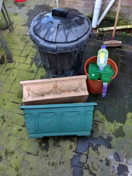 Photo of free Plant pots (Lanesfield WV4) #4
