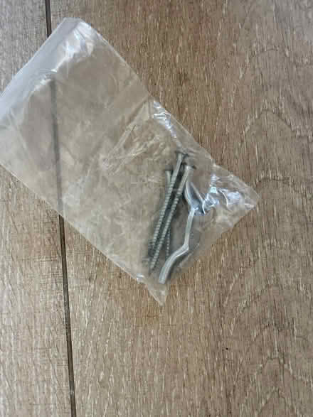 Photo of free Big blue Roman blind (Barnes SW13) #2