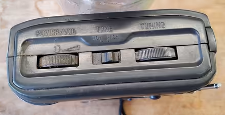 Photo of free SONY Battery Radio (Redhill RH1) #4