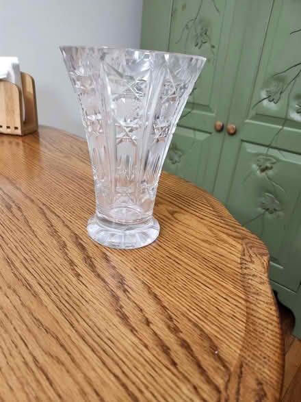 Photo of free Beautiful cut glass vase (Passaic) #1