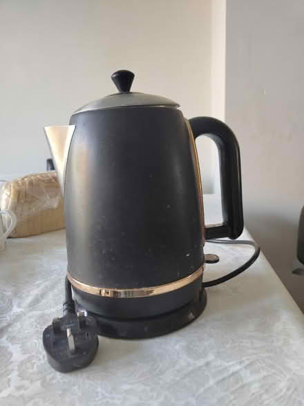 Photo of free Kettle (B8) #1
