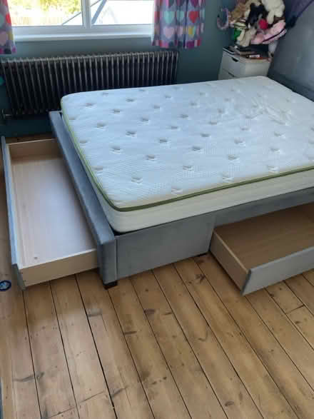 Photo of free Double bed with mattress (Croydon CR0) #1