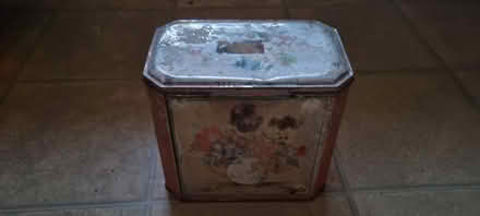 Photo of free Vintage tin (Hailsham BN27) #2