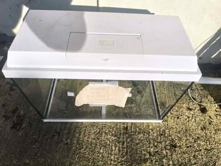 Photo of free fish tank (Stroud GL5) #1
