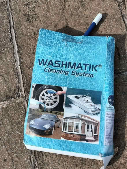 Photo of free Car cleaning kit (Bare LA4) #1
