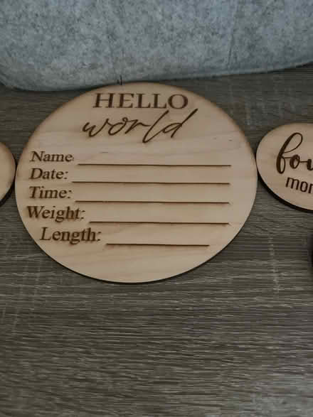 Photo of free Wooden Milestone Photo Discs (Strawberry Mansion) #1