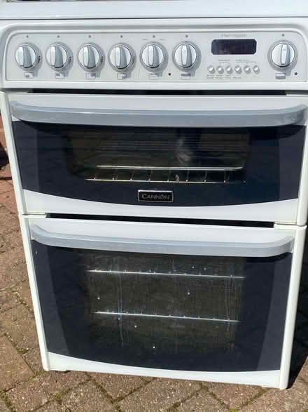 Photo of free Cooker (Cannock Wood WS15) #1