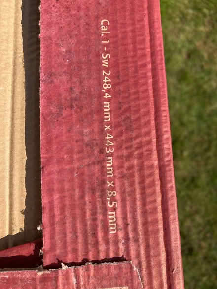 Photo of free Tiles (ST5 Baldwin's Gate) #4