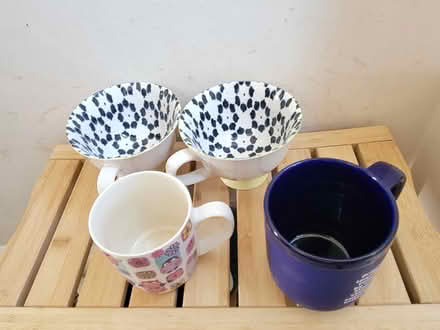 Photo of free 4 mugs (BS7) #1