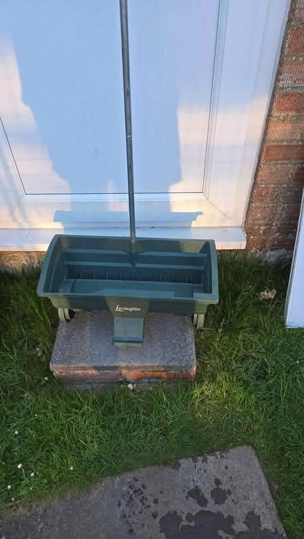 Photo of free Levingtons lawn spreader (Basingstoke RG22) #1