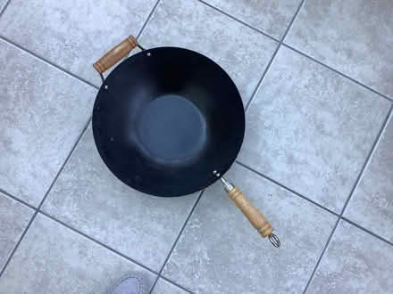 Photo of free Wok/frying pan (Caldecott OX14) #1