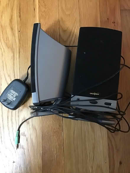 Photo of free Small speakers (South Laurel) #1