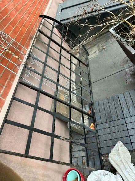 Photo of free Yard stuff (Brooklyn) #1