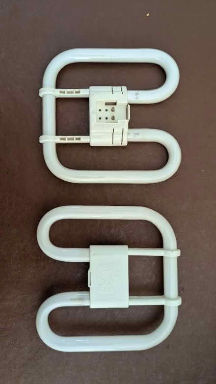 Photo of free 2D Bulb (Balerno EH14) #1