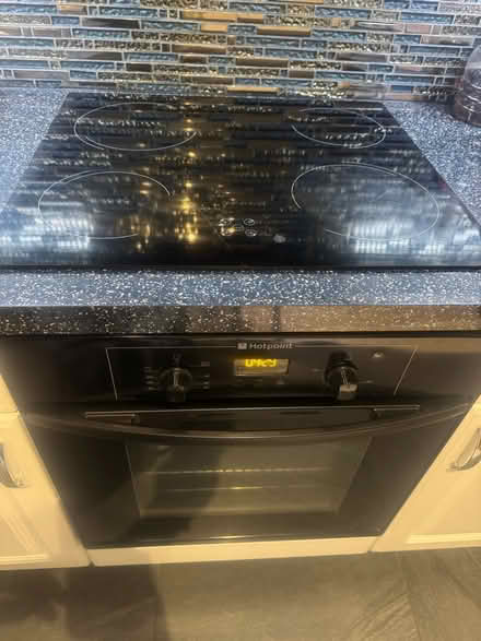 Photo of free Build in Oven with Ceramic hobs (East dulwich SE22) #3