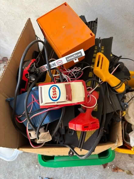 Photo of free Scalextric set (Ranmoor S10) #1