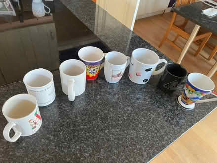 Photo of free mugs (Baguley M33) #1