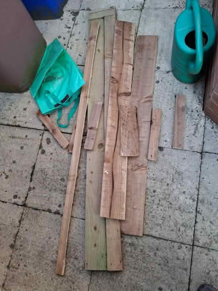 Photo of free Few bits of wood from a fence (NG10 Fields Farm Estate) #1