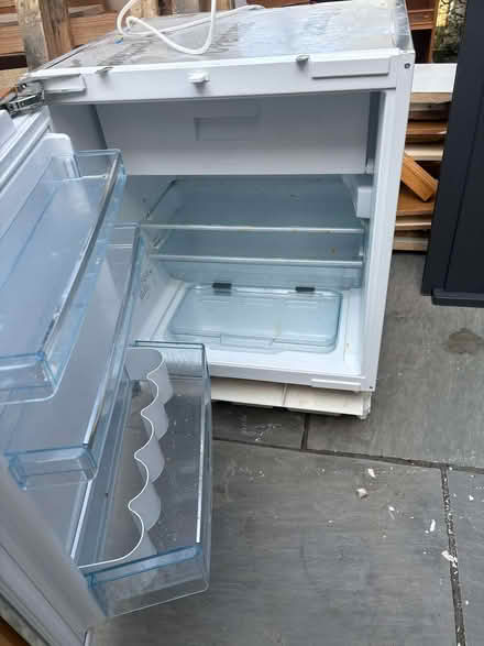 Photo of free Bosch under counter fridge (Purley on Thames RG8) #3
