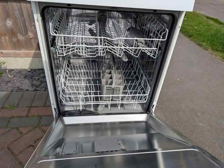Photo of free Faulty Bosh dishwasher (GU12) #2