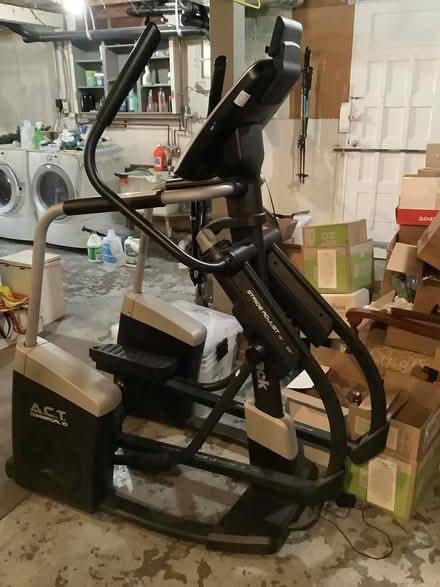Photo of free Nordictrack Elliptical Trainer (North Greenlake area) #1