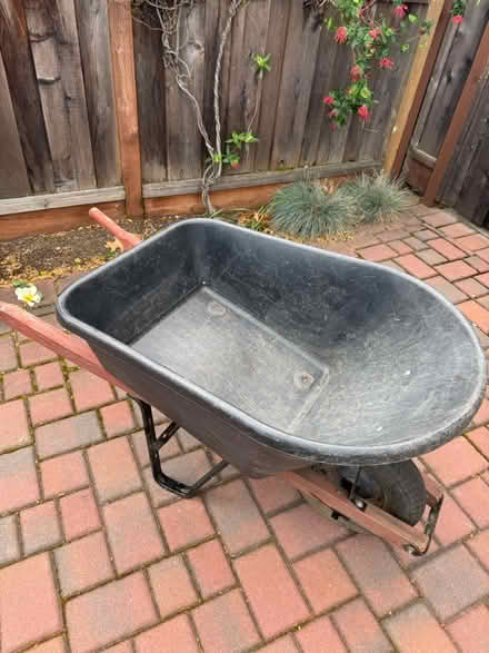 Photo of free Wheelbarrow (Cherry Chase Sunnyvale) #2